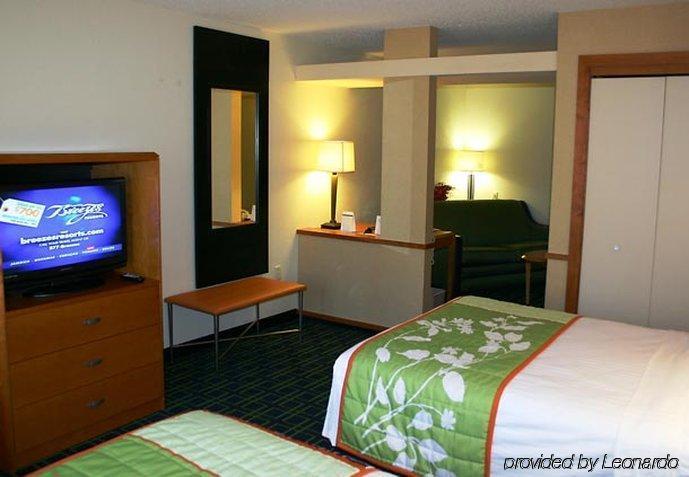 Fairfield Inn & Suites Cleveland Avon Pokój zdjęcie